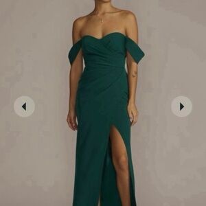 David's bridal bridesmaid sweetheart neckline off shoulder emerald green dress